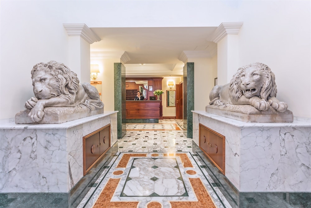 Lobby at Raeli Hotel Regio, ROME