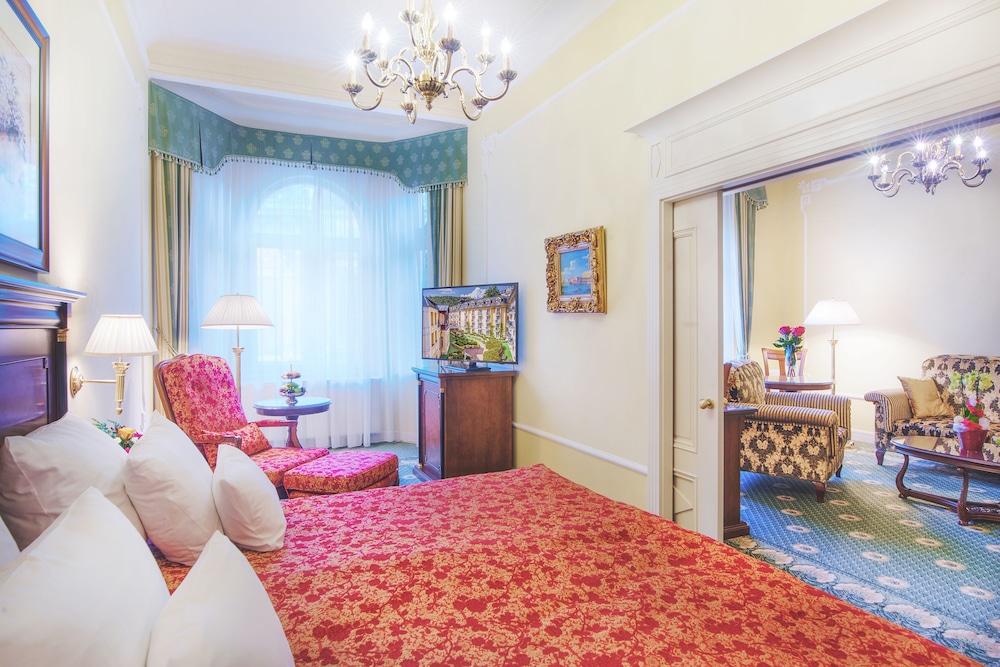 CARLSBAD PLAZA Medical Spa and Wellness hotel 37/55