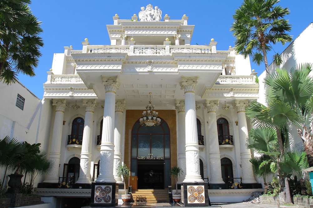 The Grand Palace Hotel Malang 2/58