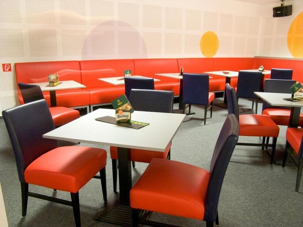 Hotel Eminent 32/45