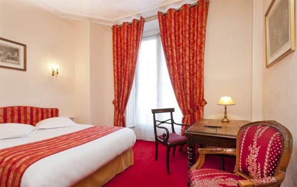 HOTEL DU QUAI VOLTAIRE 26/52