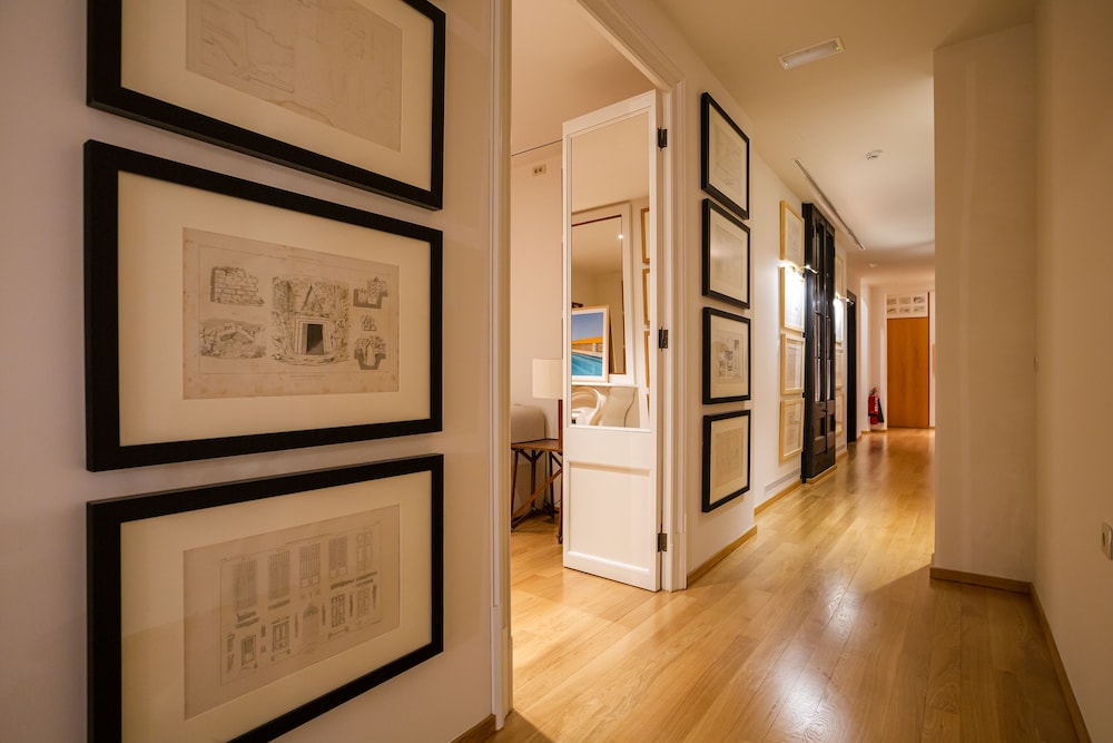 Margot House 20/50
