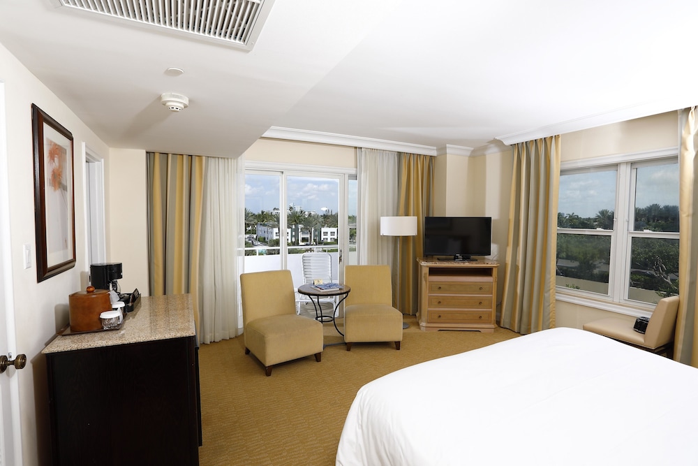 Sea View Hotel 9/74