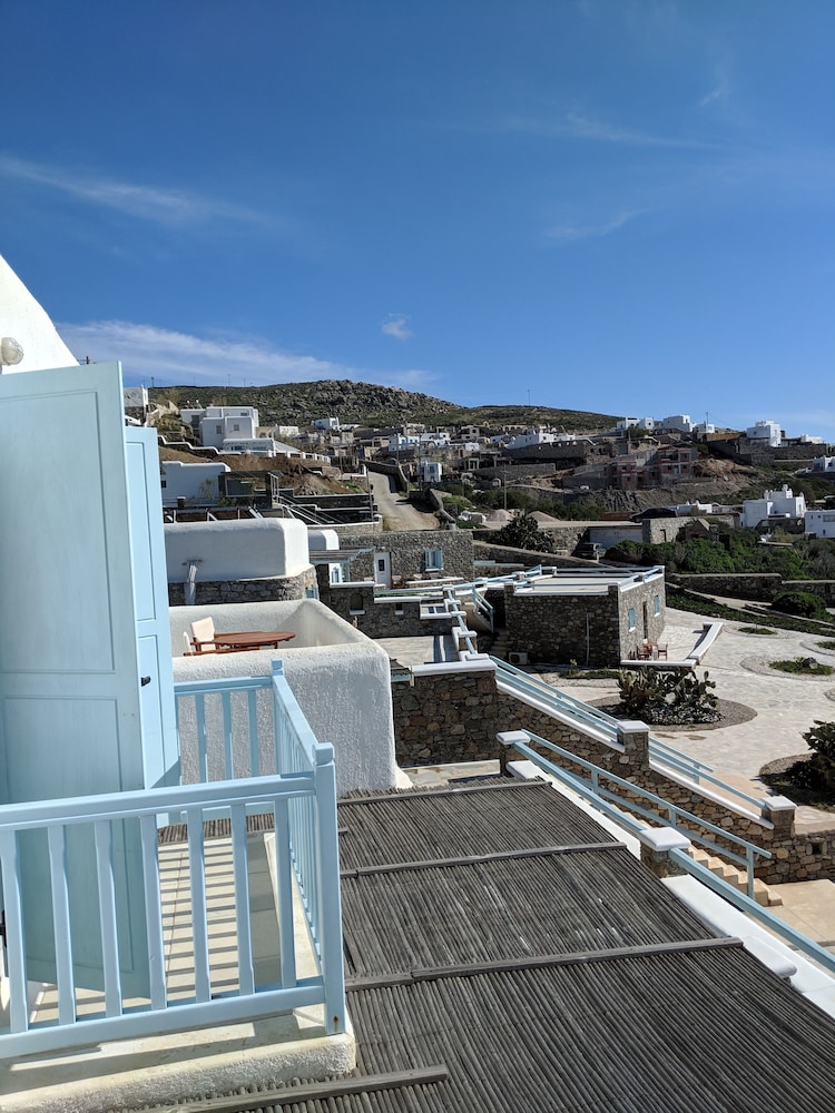 Sofia's Bungalows Mykonos 80/82