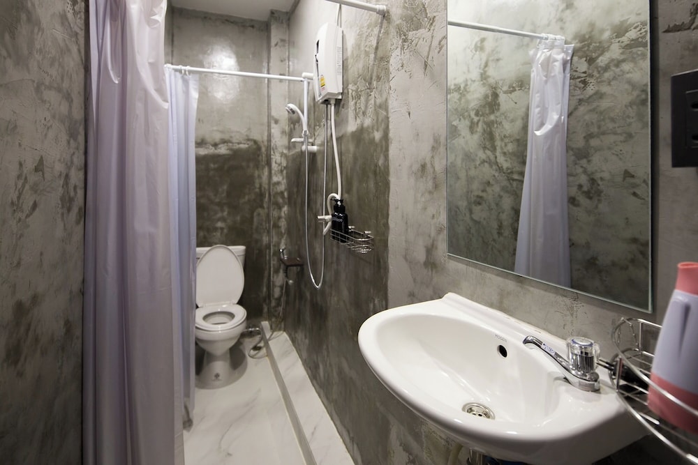 غرفة بأربعة أسرّة وسرير بطابقين، Yindee Travellers Lodge 5/5
