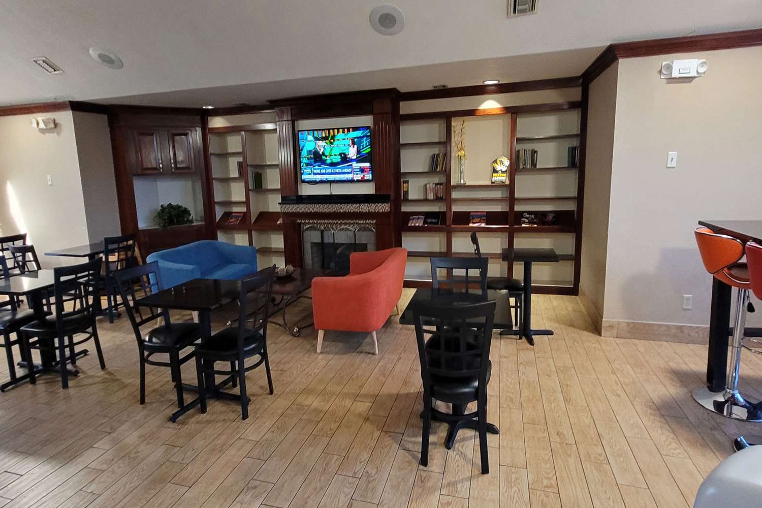 Quality Inn & Suites Columbia I-70 31/34