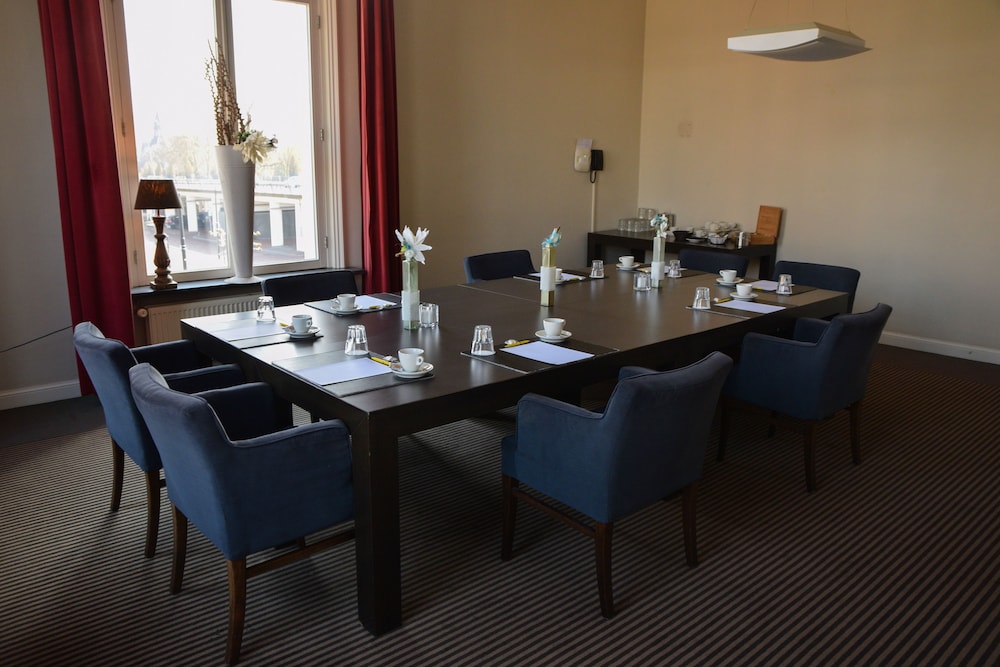 Golden Tulip West Ende 63/73