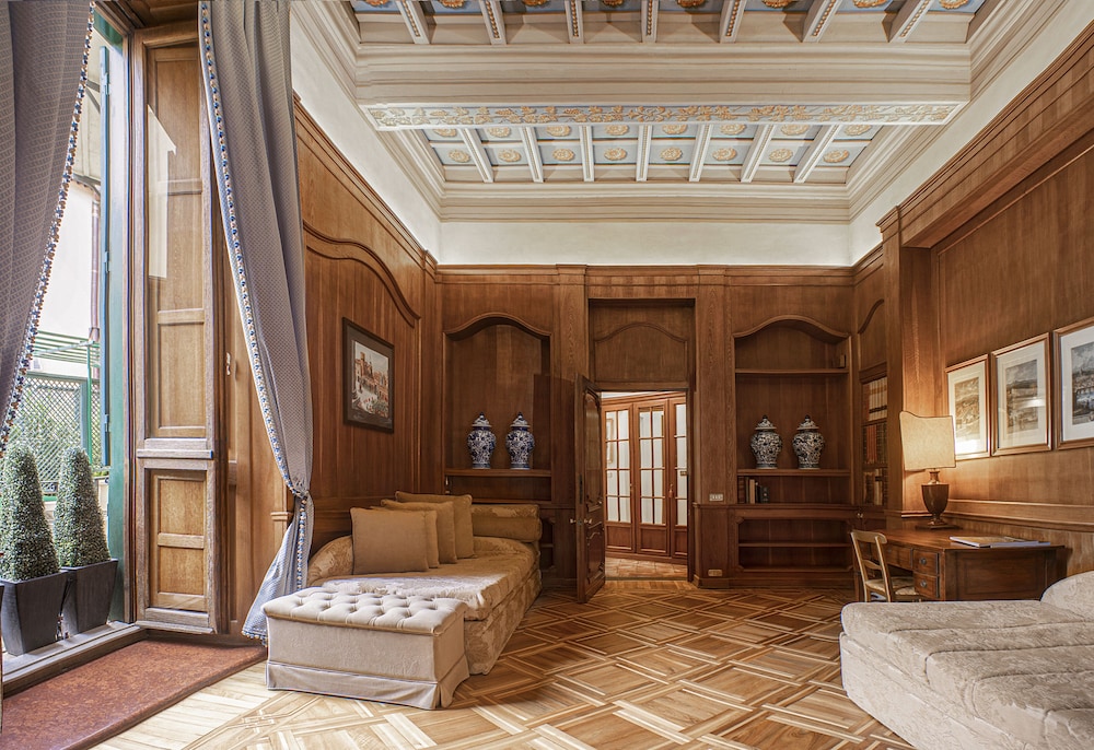 RESIDENZA RUSPOLI BONAPARTE 11/50