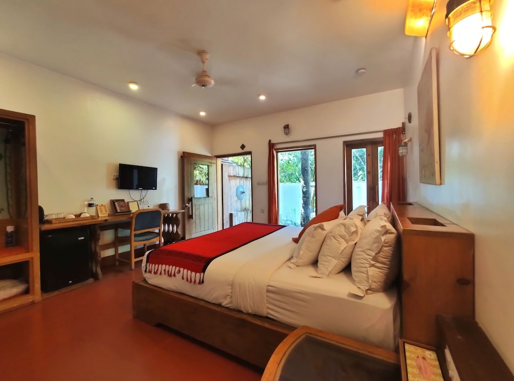 Mermaid Beach Resort 20/50