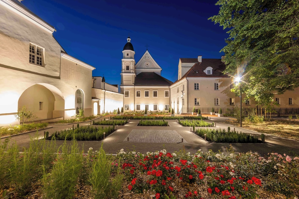 Hotel Domus Maria 38/50