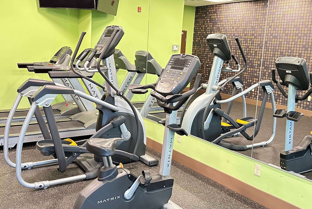 La Quinta Inn & Suites by Wyndham Jackson/Cape Girardeau 24/51