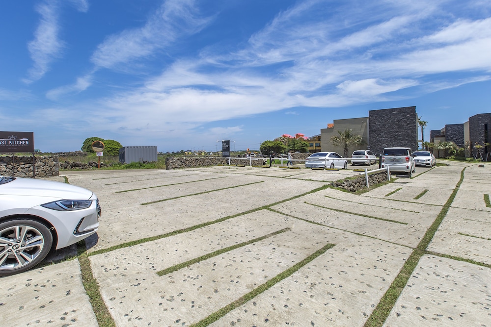 Leeum Island Spa & Pool Villa 30/50