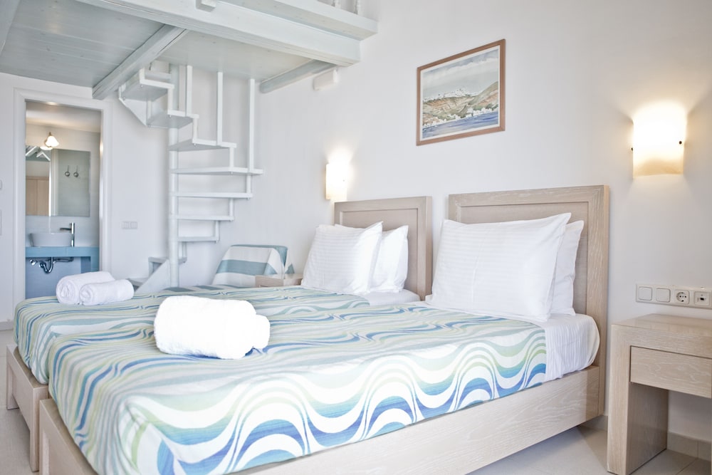 NIRIIDES LUXURY HOMES 5/50