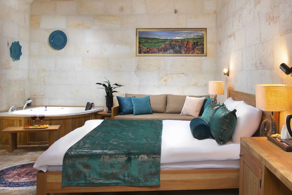 Ayazma Cave Hotel 6/50
