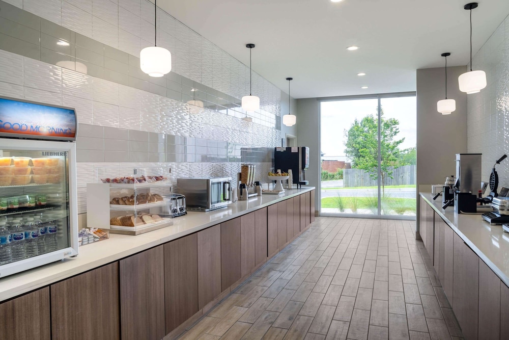 La Quinta Inn & Suites By Wyndham Tifton 1/26