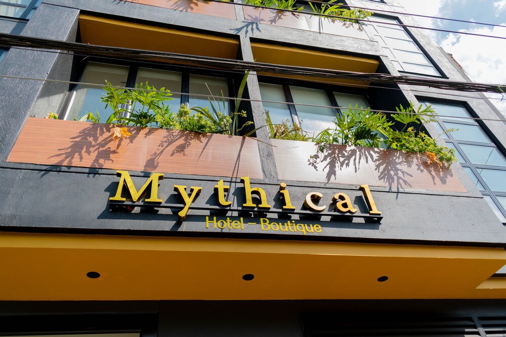 Mythical Hotel 4/50