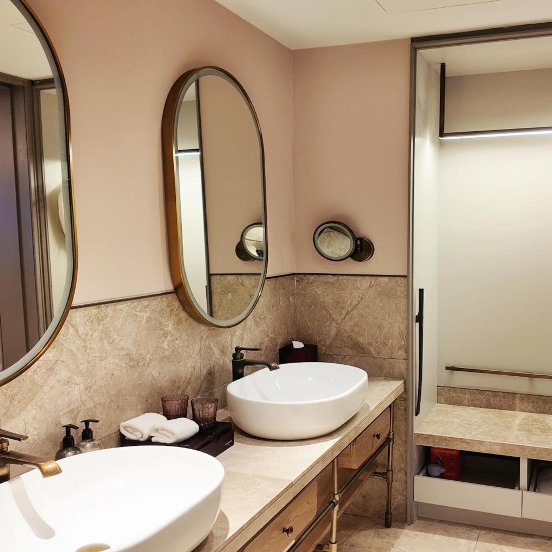 Mercure Shanghai Lujiazui 49/50