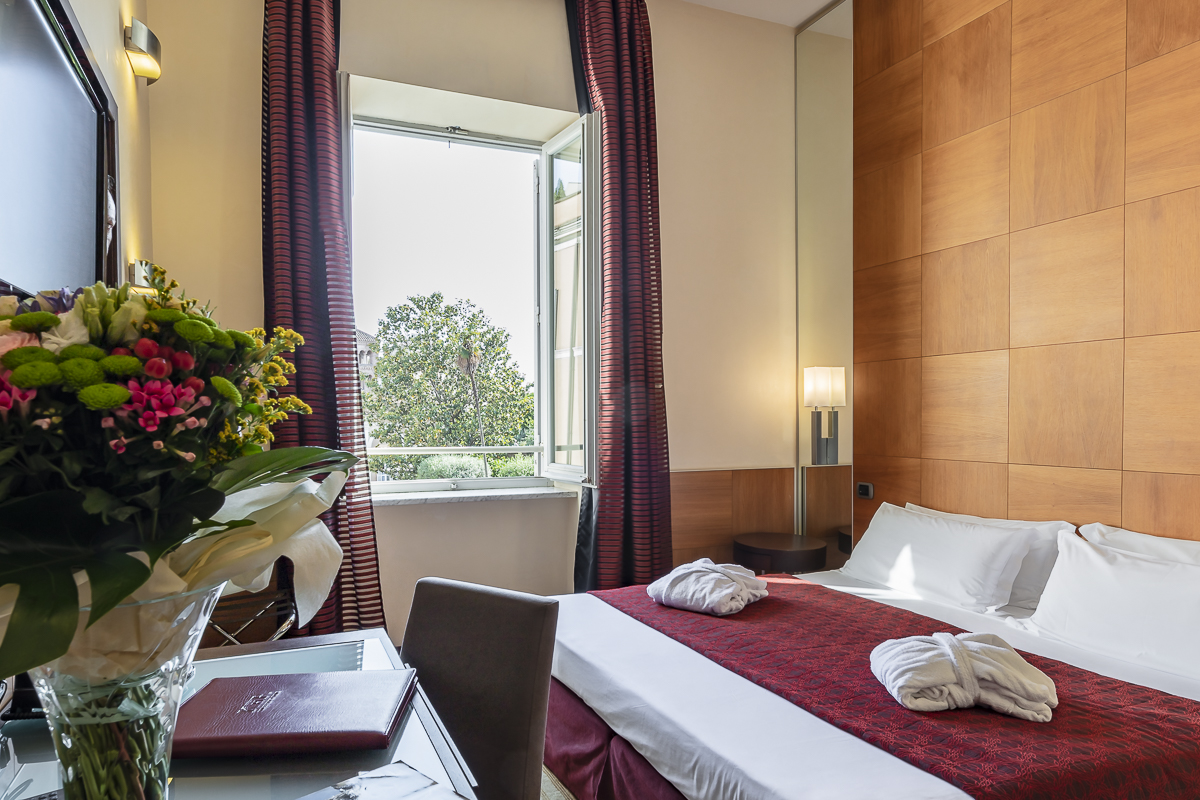 غرفة بسرير مزدوج أو سريرين منفصلين بإطلالة، Kolbe Hotel Rome 4/5