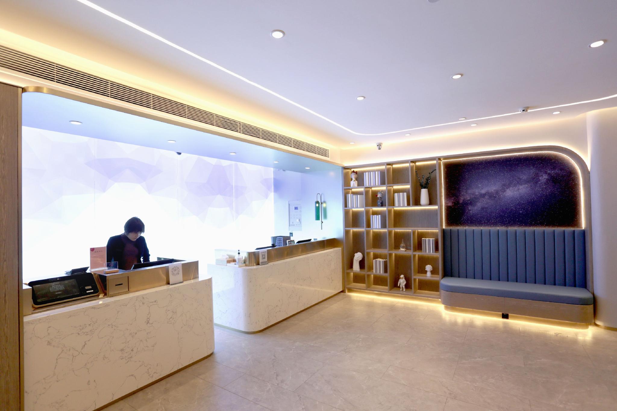 GREENTREE INN TAIYUAN YINGZE DISTRICT JIANSHE(S)ROAD CHANGFENG STREET HOTEL 10/50