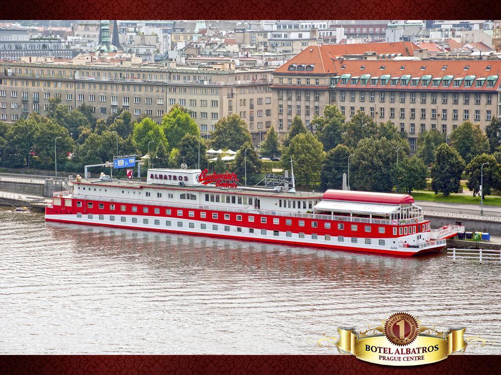 BOTEL ALBATROS 2/50