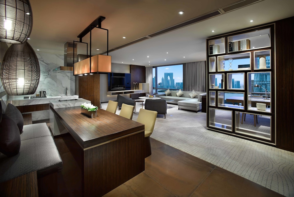 Hyatt Regency Suzhou 32/48