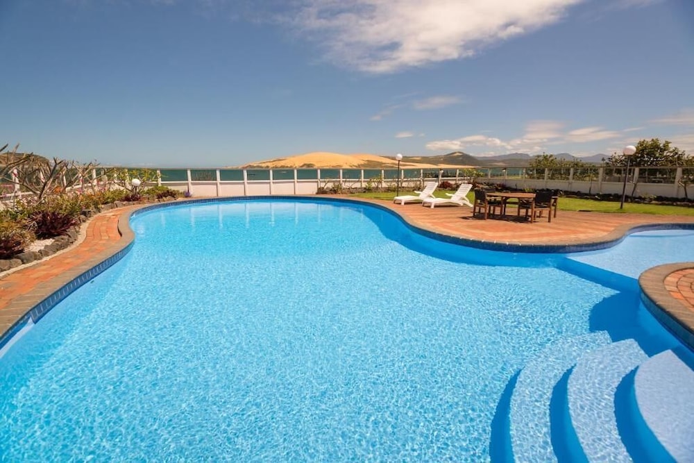 The Sands Hotel Hokianga 1/32