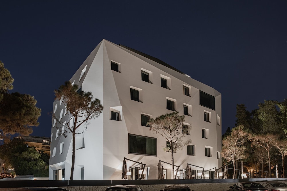 Briig Boutique Hotel 5/72