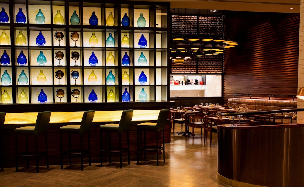Lemon Tree Premier City Center Gurgaon 5/53
