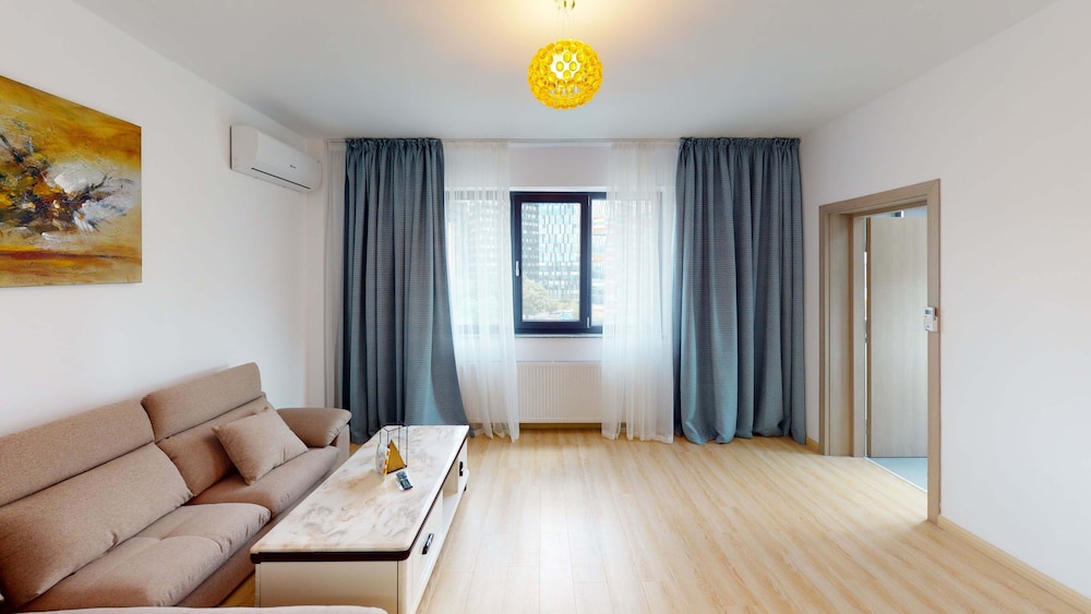Le Blanc Aparthotel 43/68