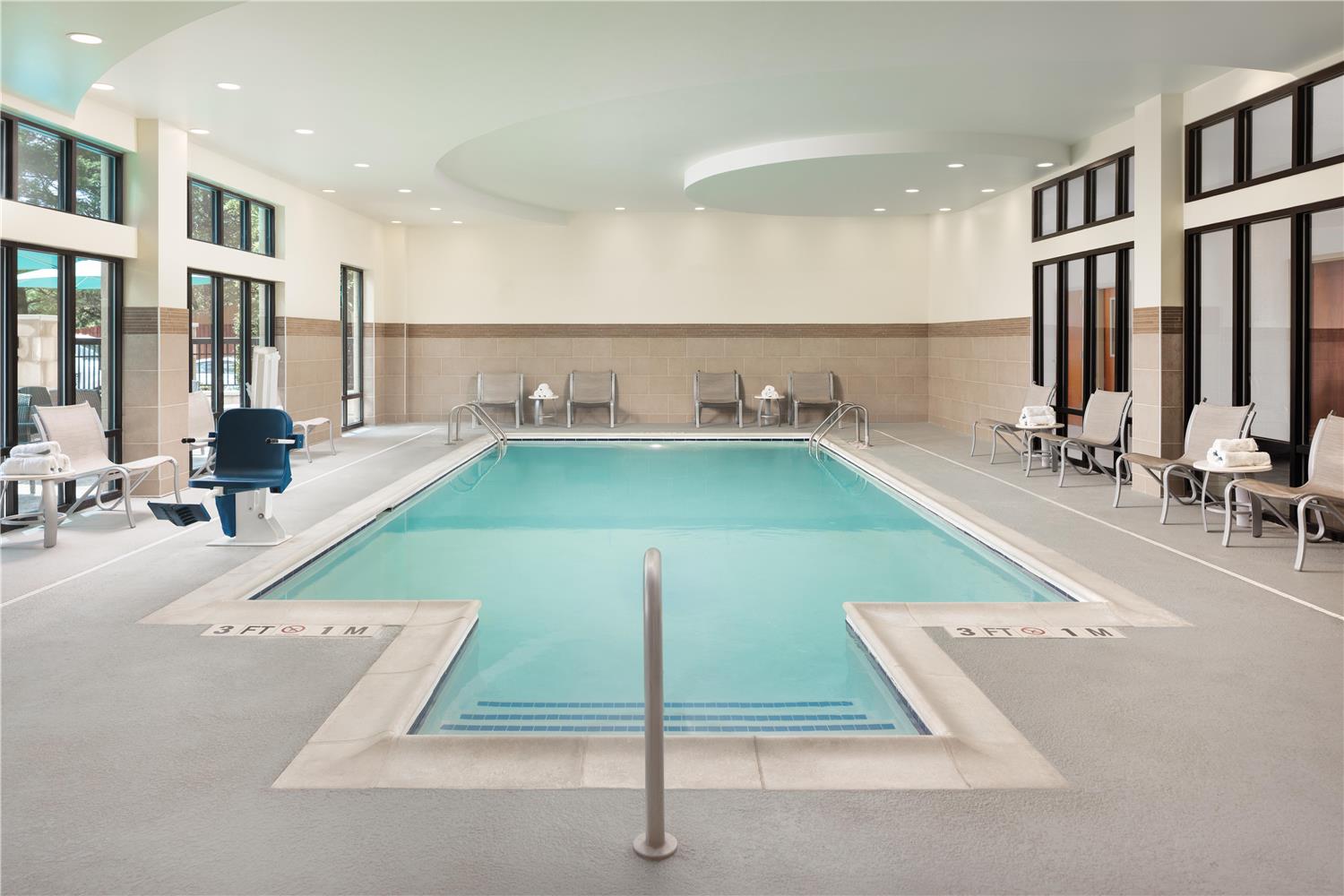 swimming pool spa