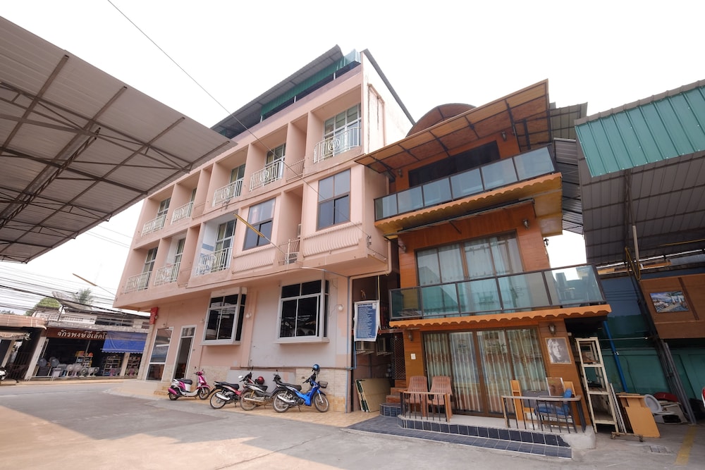 Mitaree Hotel 1 36/39