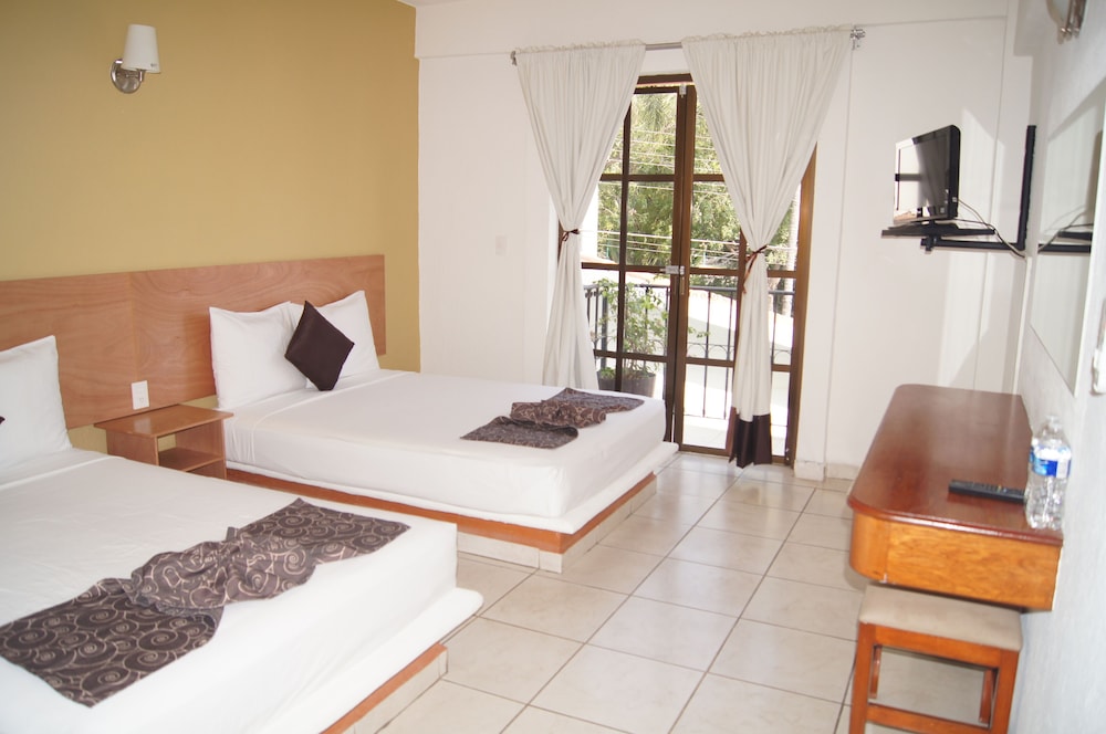 Hotel Amakal 15/42