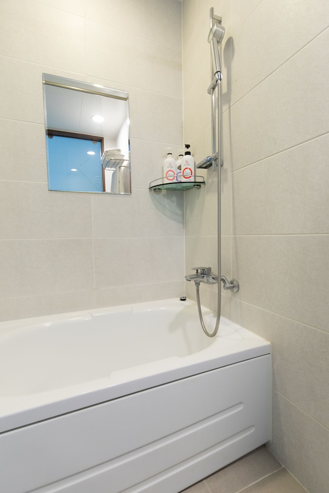 ROSANA BOUTIQUE HOTEL 28/62