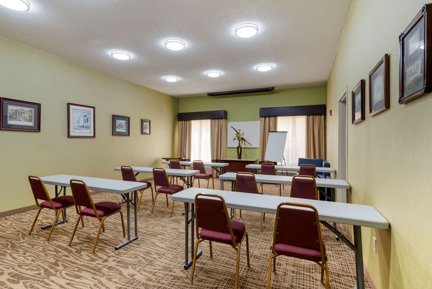 Comfort Suites Milledgeville 30/37