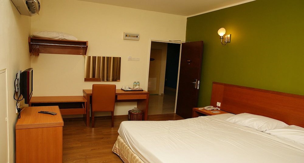 VICTORIA INN 26/46