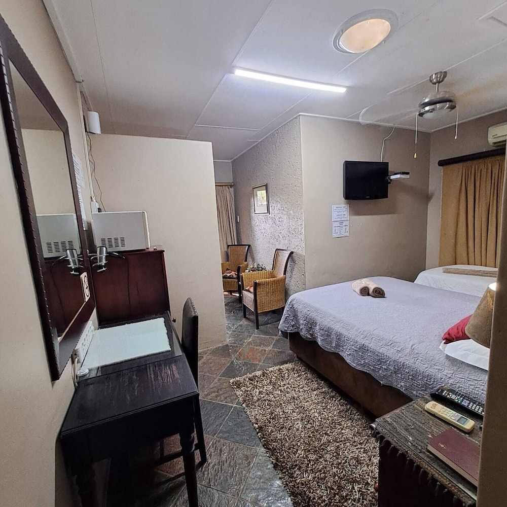 Royal Game Guest House 11/50