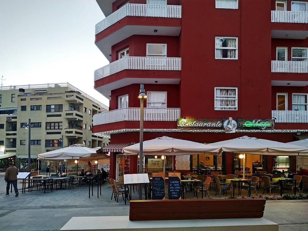 Maga Hotel 7/50