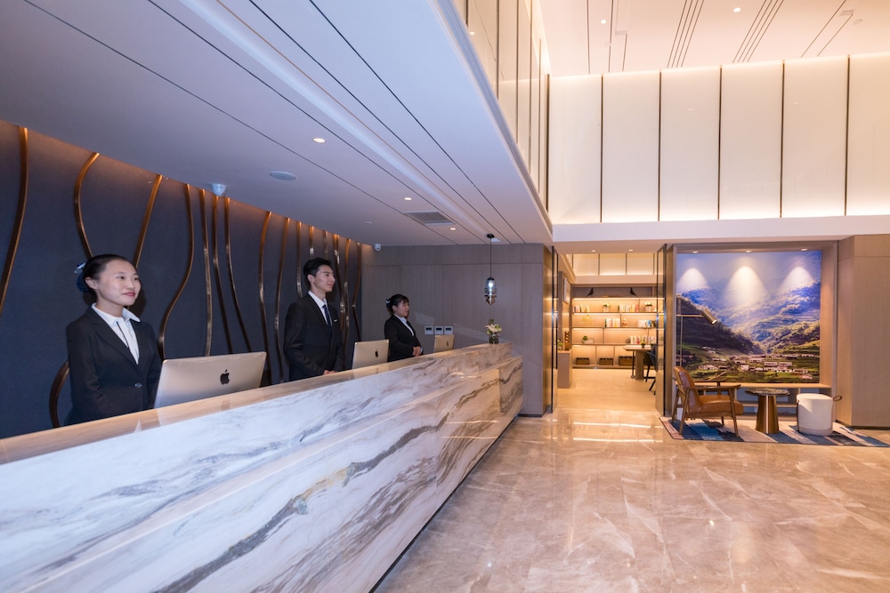 Atour Hotel Qingdao Airport Century Park 2/27