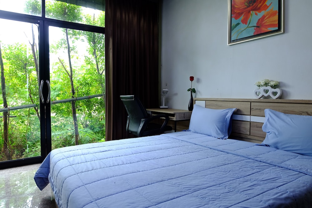 Sirimongkol Resort 20/51