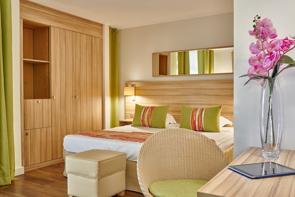 Hotel Vacances Bleues Delcloy 36/66