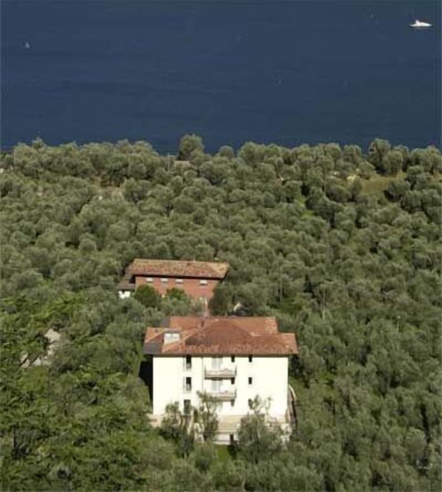 Hotel Garni Orchidea 42/50