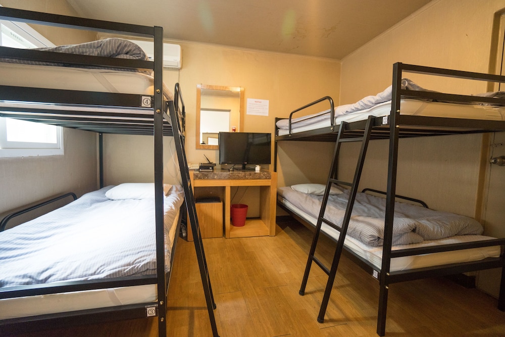 Beewon Guest House 14/45
