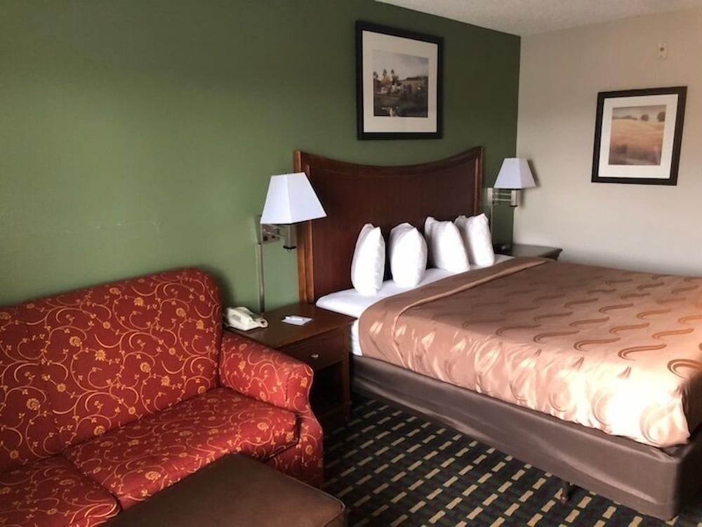 Quality Inn Homewood Birmingham I-65 20/34