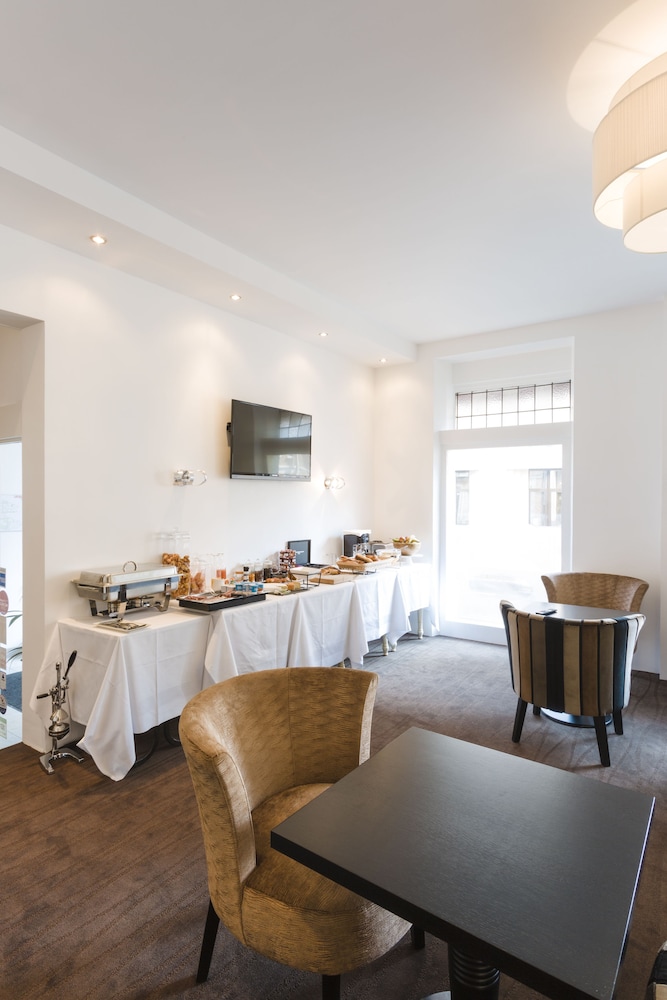 Hotel Le Saint Louis 35/50