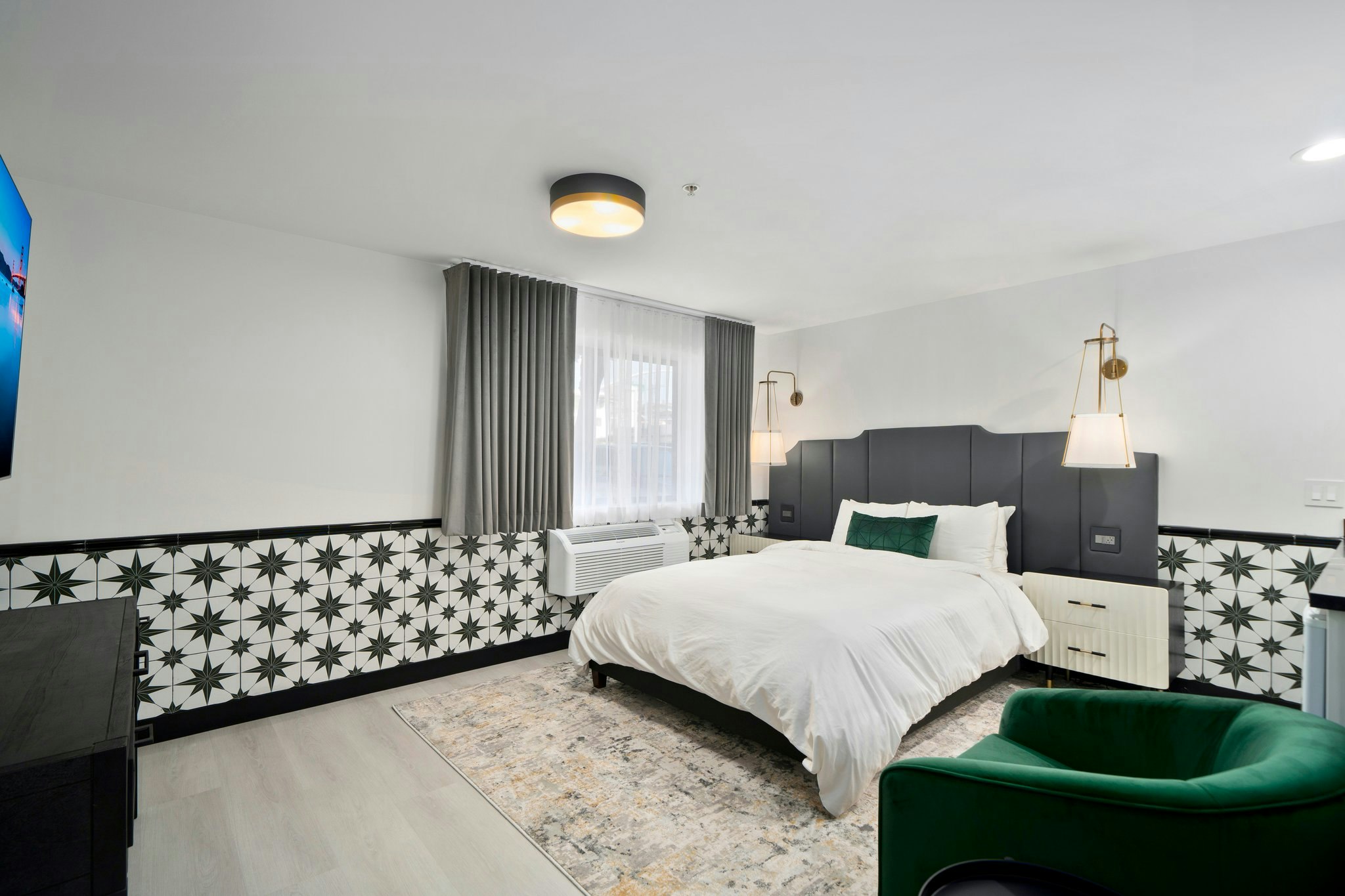 Casablanca Inn 28/71