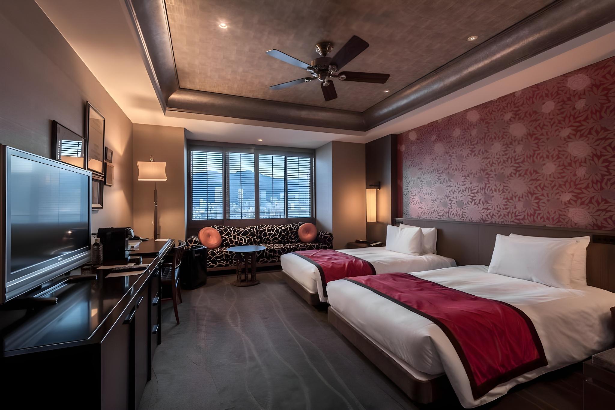 Room, Twin Beds, City Side, Oriental Floor