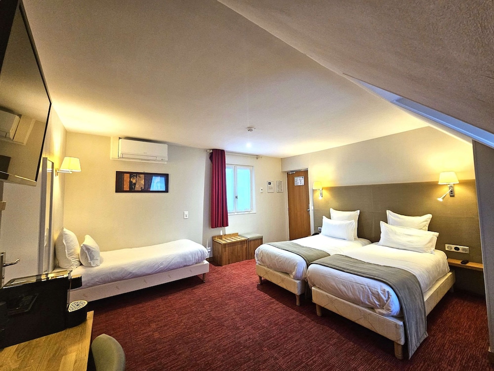 Auberge du Lac, Troyes 22/56