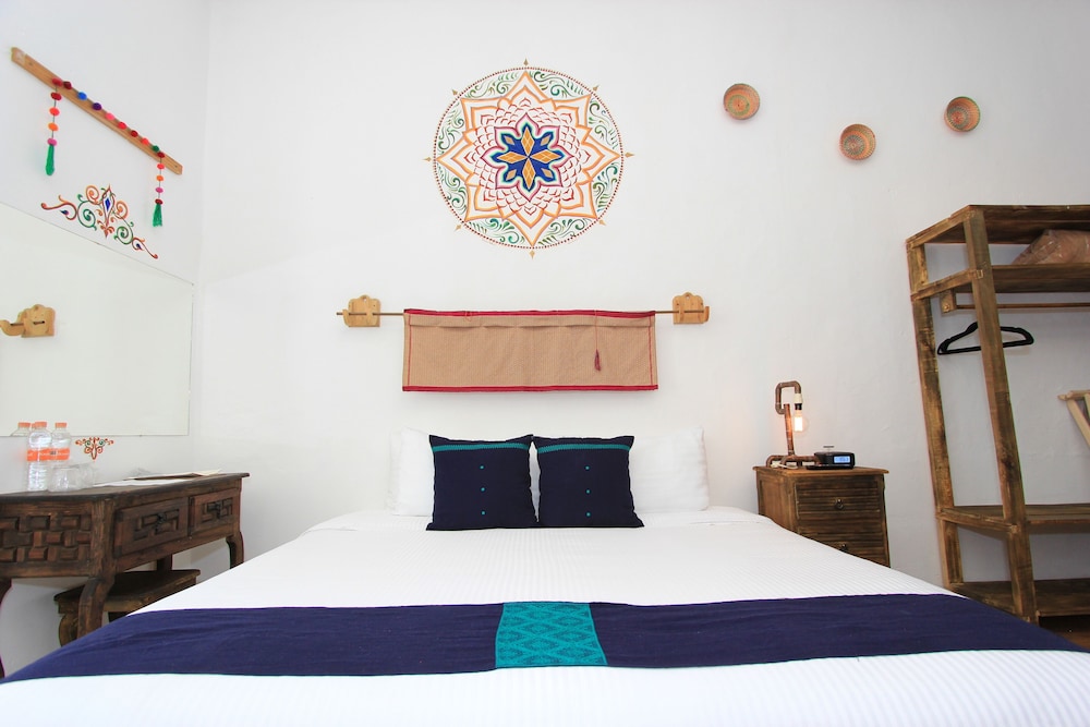 Sereno Art Hotel 37/78
