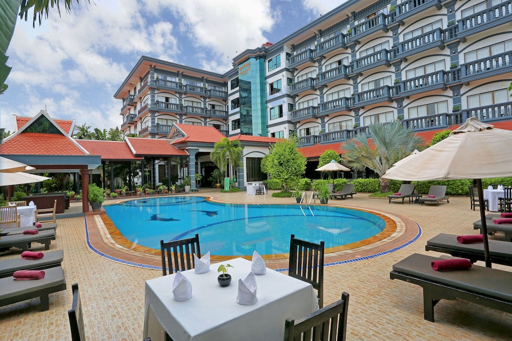 LUCKY ANGKOR HOTEL & SPA 48/50