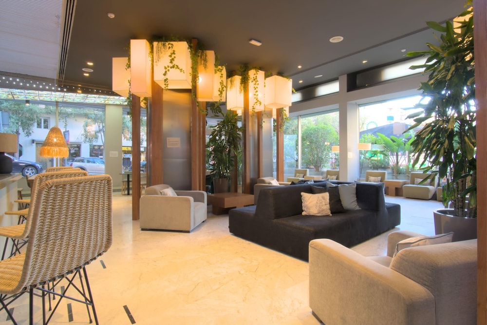 Aparthotel Atenea Barcelona 53/78
